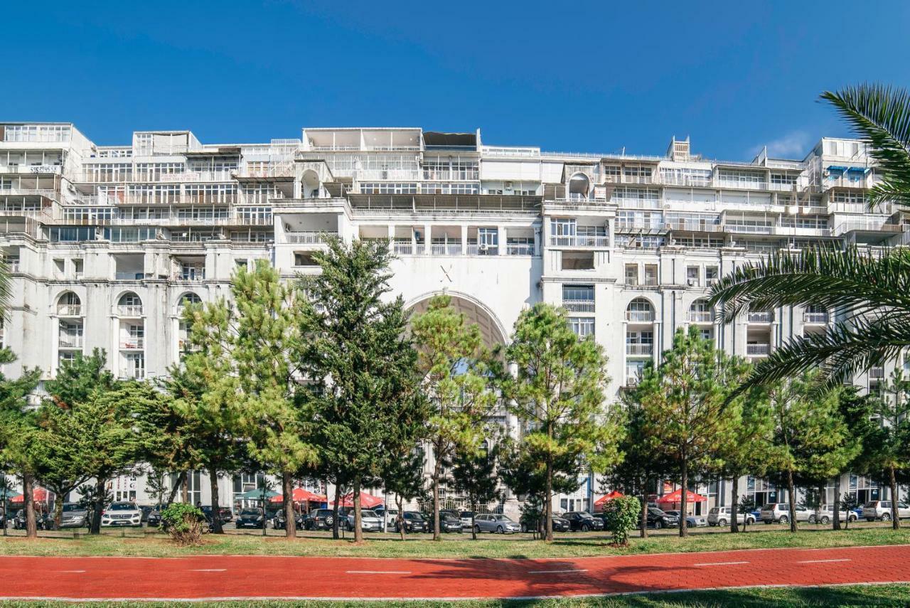 Magnolia - ❀ Cozy Apartment With An Unique Sea View ❀ Batumi Exterior photo